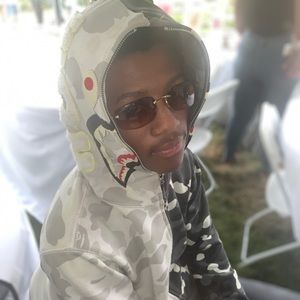 Meet your Posher, Anthony